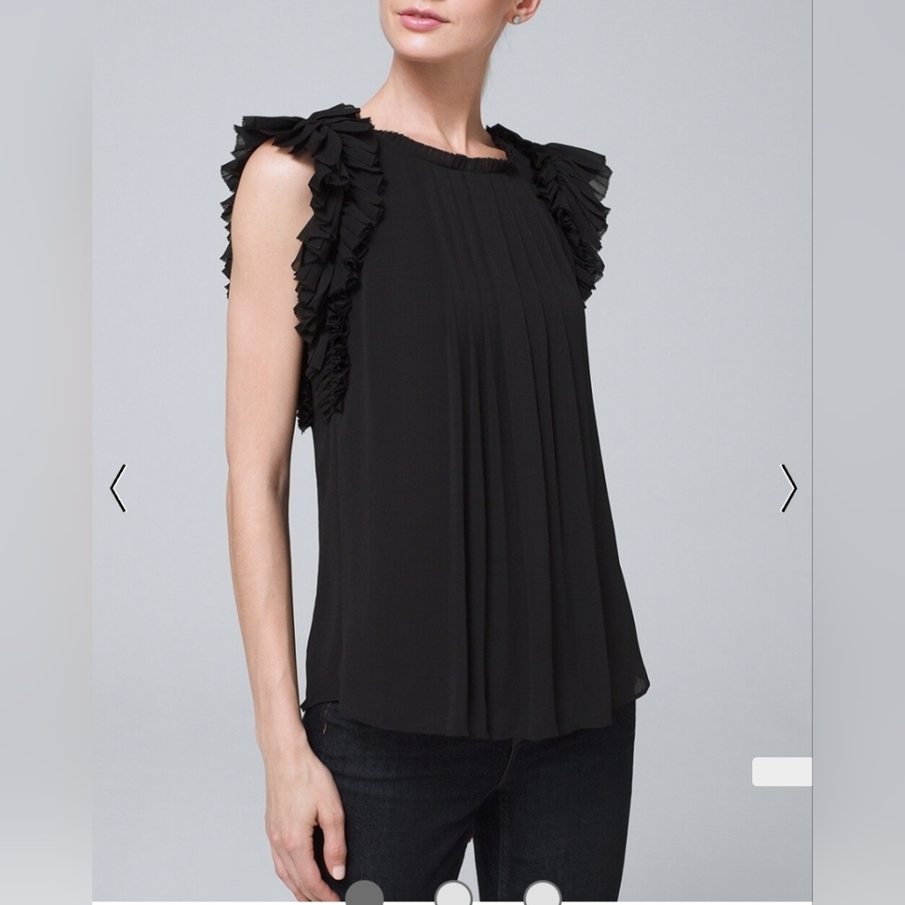 White House Black Market MICRO PLEATED SHELL Size M